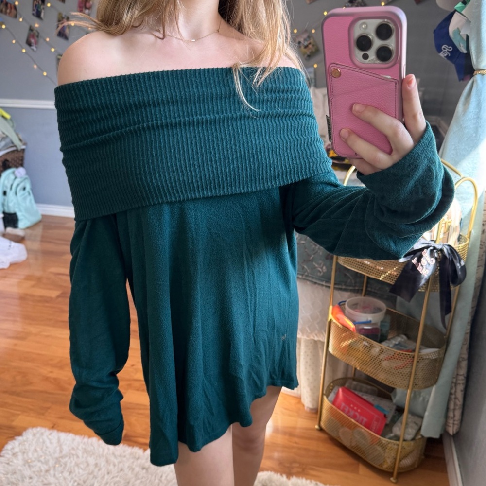 Apt. 9 Evergreen Off the Shoulder Sweater